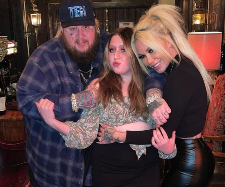 Jelly Roll with wife Bunnie Xo with their daughter Bailee